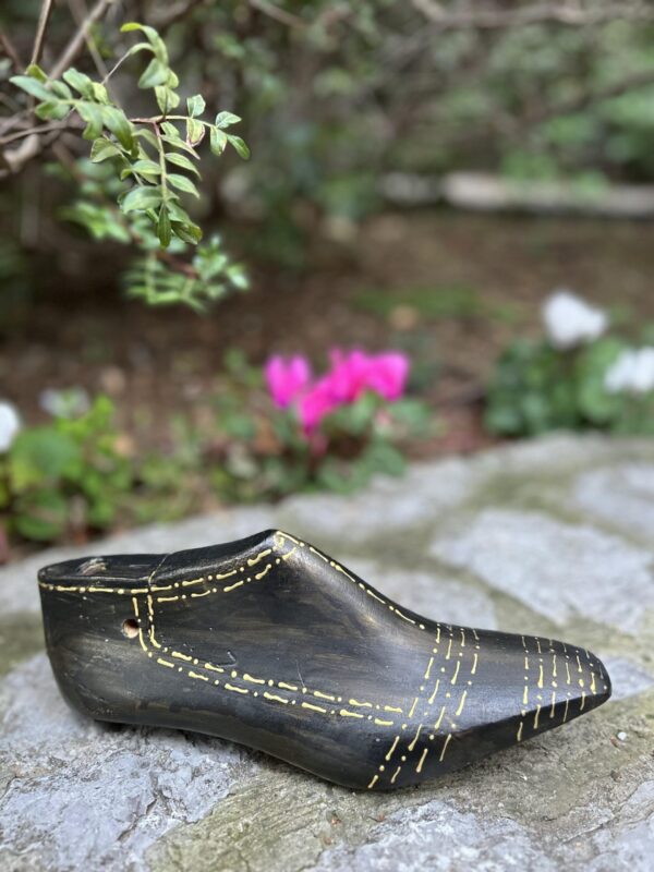 kalapodia-last-gold-lines